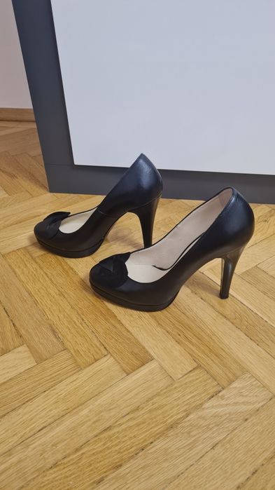 Pantofi cu toc negri  piele naturala 35