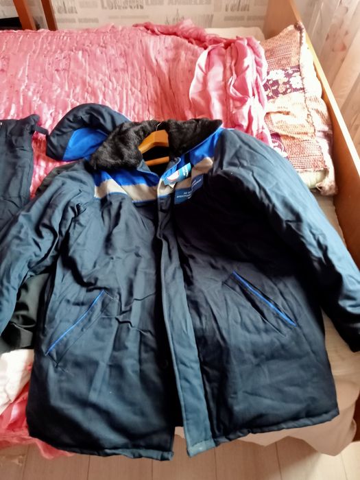 Спецовка зимняя синего цвета,