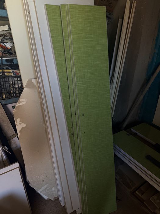 Срочно продам 2 детских спальных шкафа