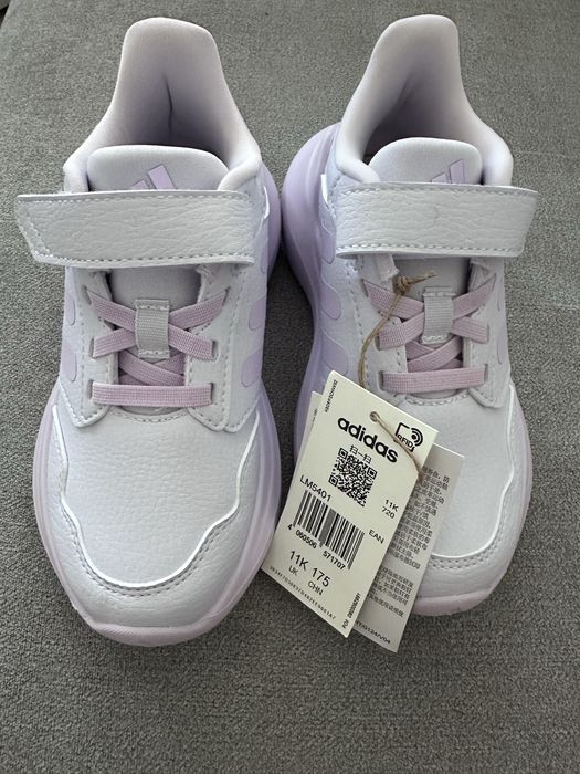 Кроссовки adidas детские