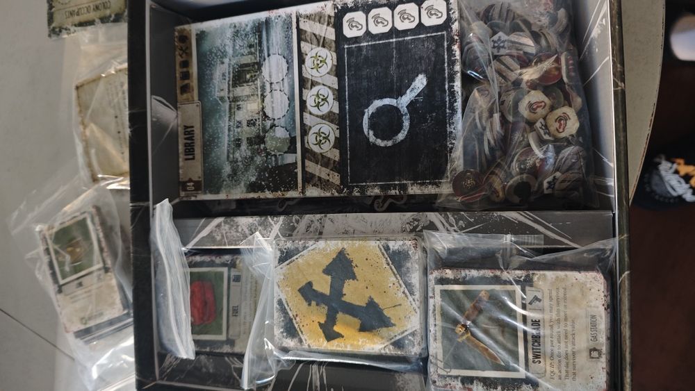 Dead of Winter Бордова Игра