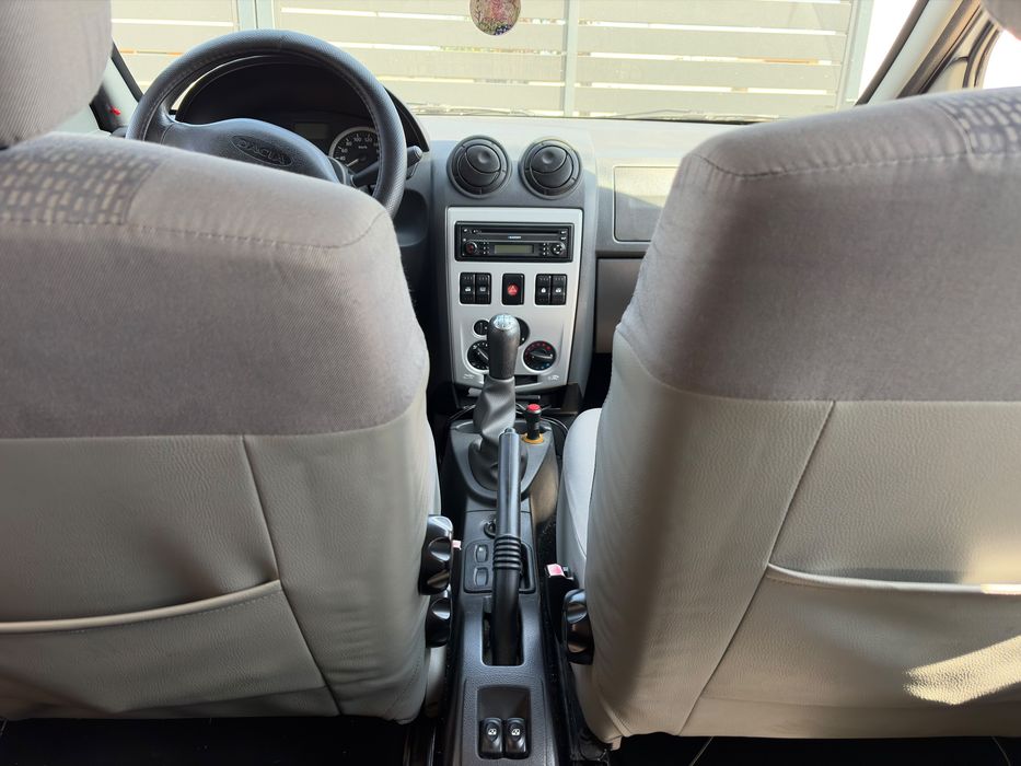 Dacia Logan 1.6MPI Ambition 2007