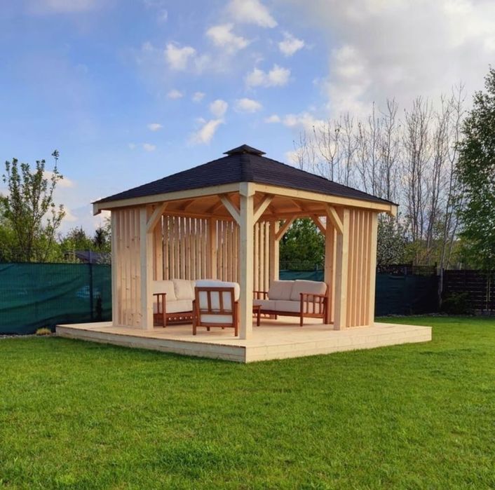 Executăm la comanda clientului foișoare și terase de grădină