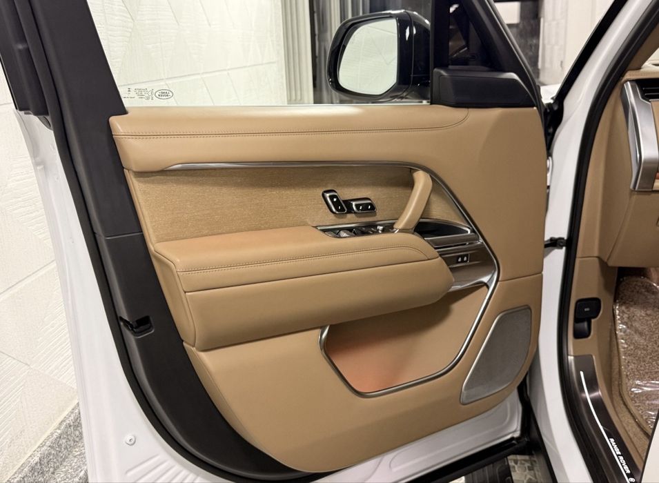 Rang Rover Vogue SV