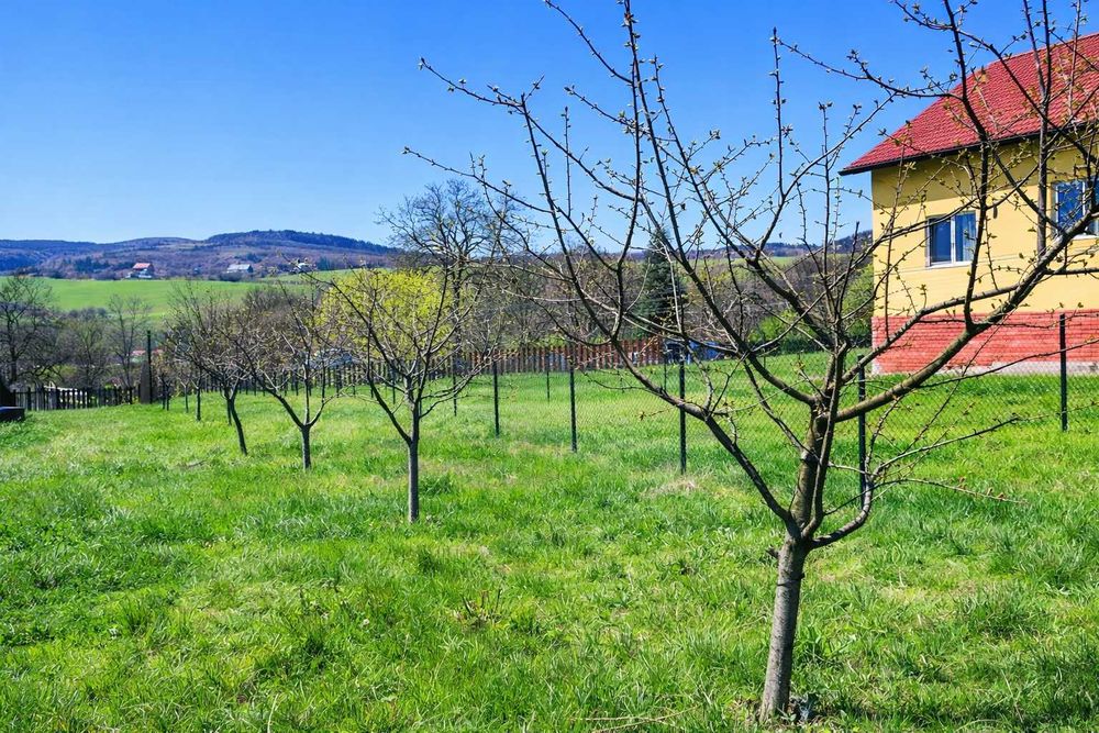 Vâlcele 1366 mp – panoramă, utilități, aproape Cluj