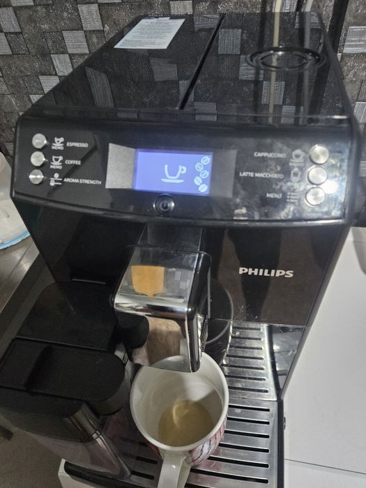 Продам кофемашина филипс