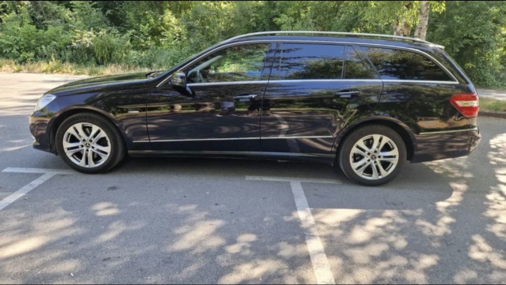 Mercedes E 250 4 MATIC