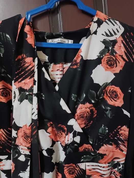 Плащ, платье ( 2 шт) женские