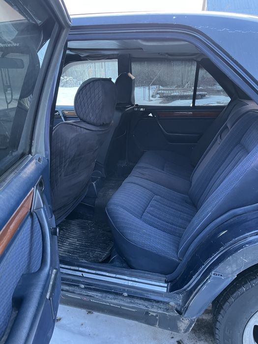 Мерседес бенз 124