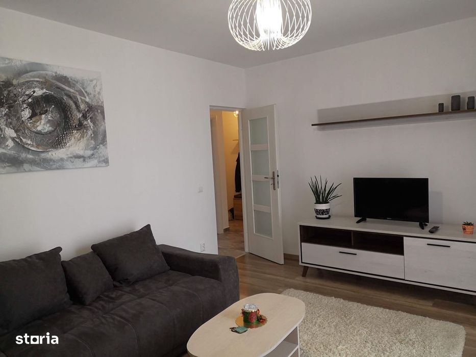 Apartament 2 camere cu bucatarie închisă, parcare, City Residence