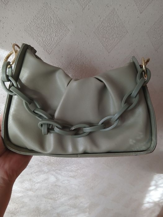 Сумка женская бу в хорошем состоянии