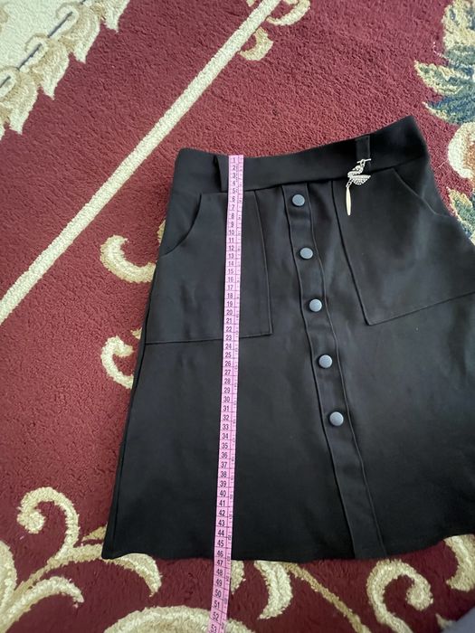 Продаю юбочку на 1/2 класс смотря какой ребёнок  40 тысяч