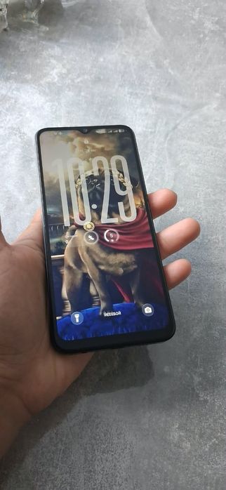 продам телефон хонор x6b 256gb