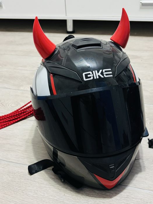 Продаю шлемы для мопеда