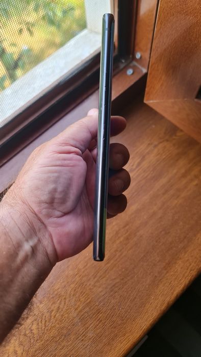 LG Velvet сотилади.