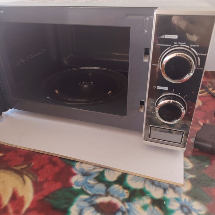 Микроволновка в новом состоянии