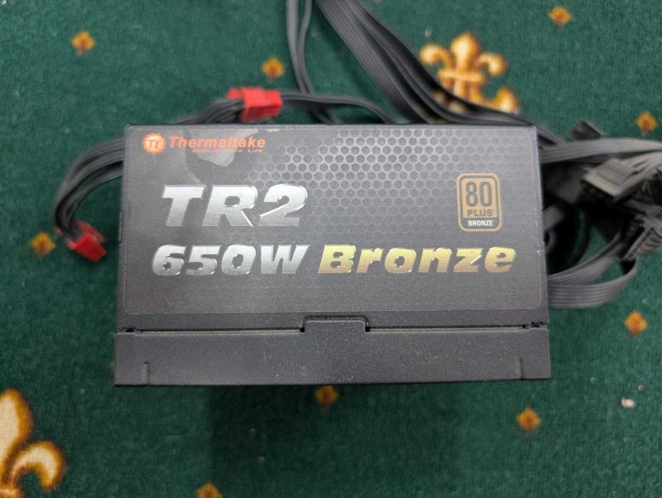 Блок питания Thermaltake 80+ bronze 650W