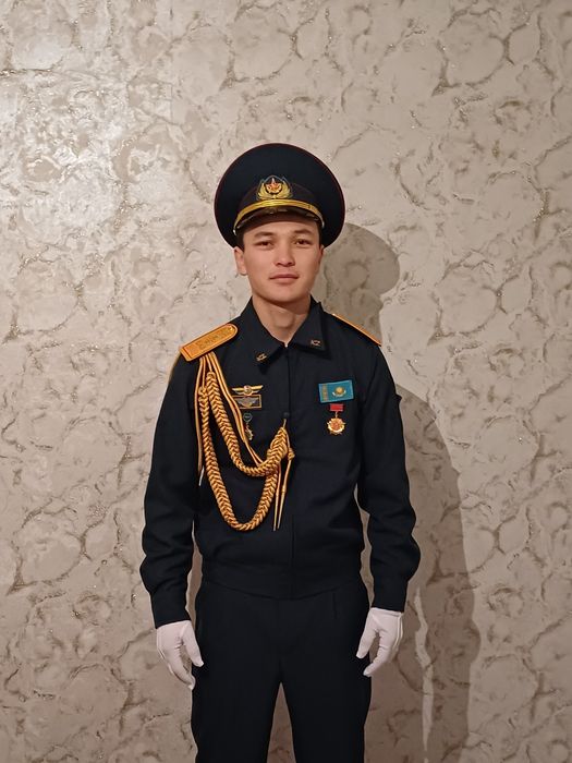 Параткы бірақ рет киілген Ұлттық Ұлан