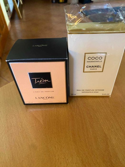 Бутилка от парфюм с кутия Chanel Mademoiselle, Tresor