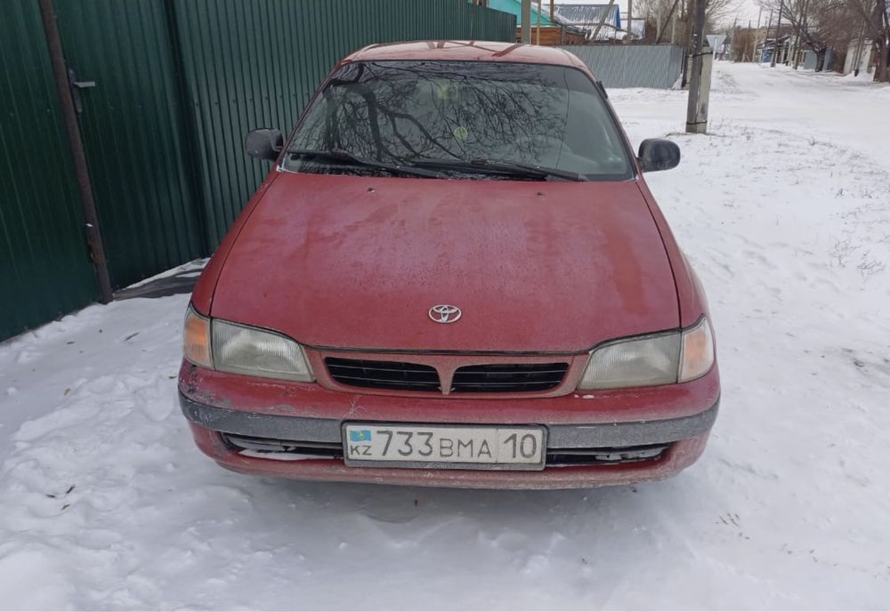 Totota Carina E 1997