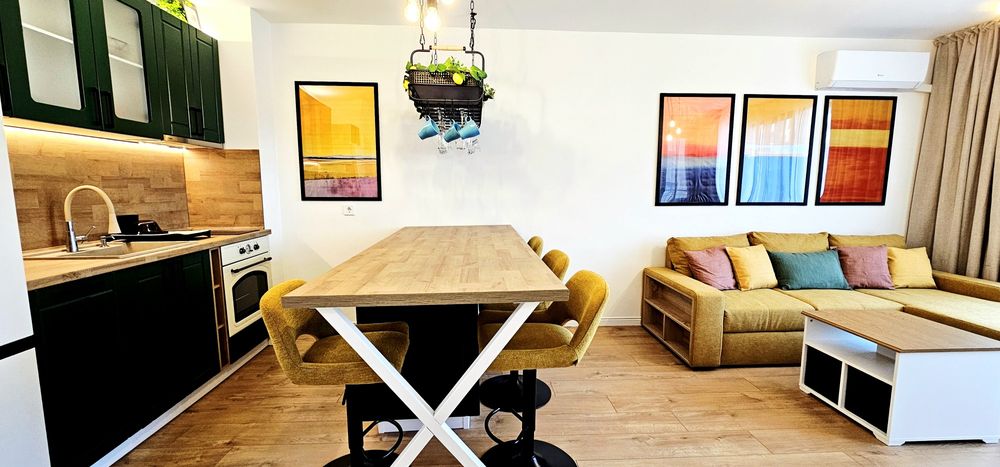 Дава се под наем Двустаен апартамент в Свиленград - 65 кв.м за 459 € - Снимка #1