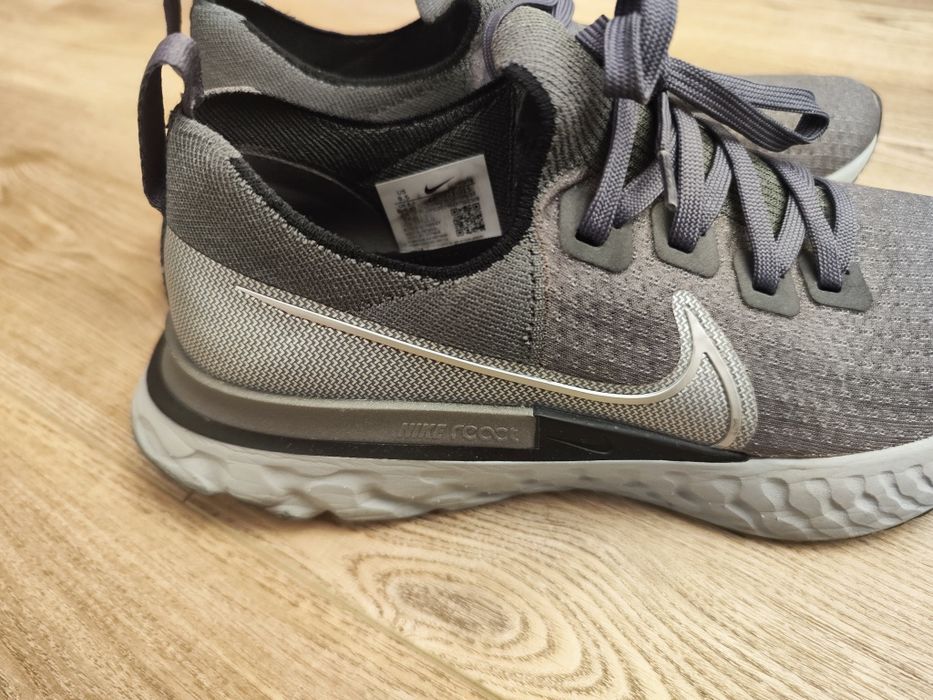 Pantofi de alergare Nike