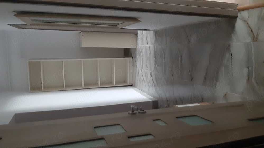 Inchiriez apartament o camera, zona Garii
