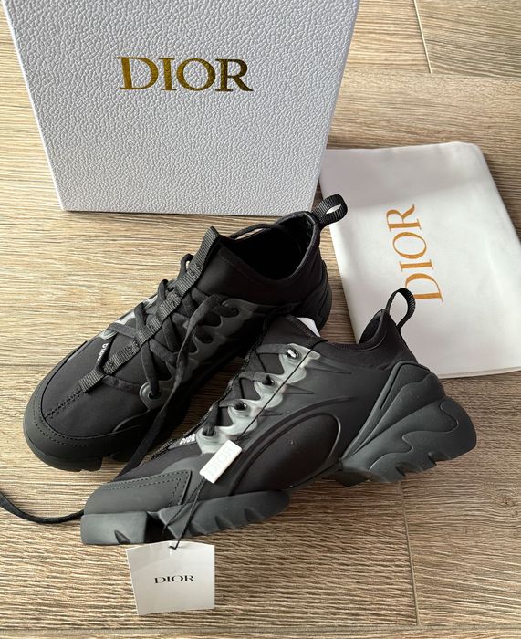 Dior sneakers noi, originali