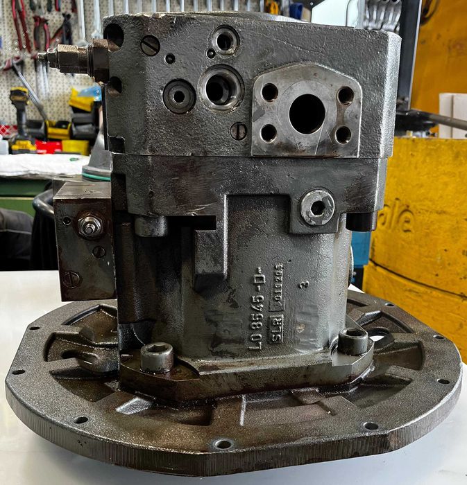Pompa hidraulica originala Liebherr Reconditionata DPVO 165