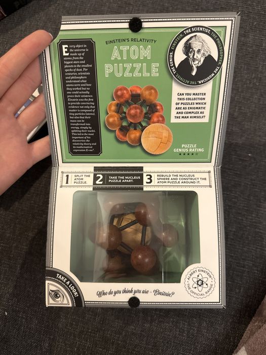 Развлекателни игри Einstein