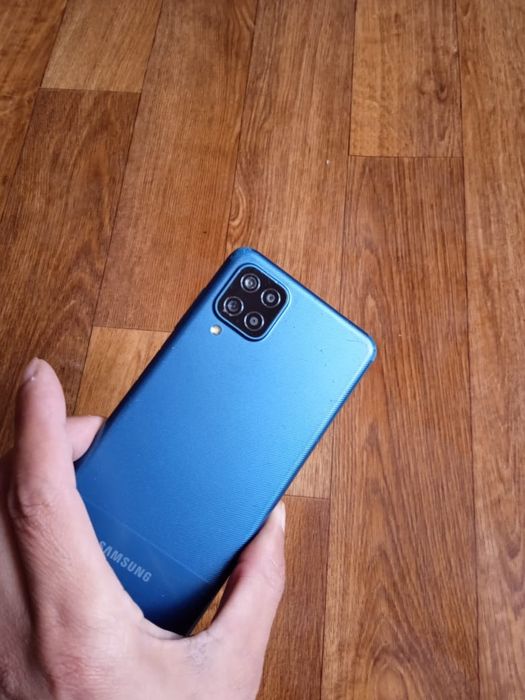 Самсунг А 12 отличный