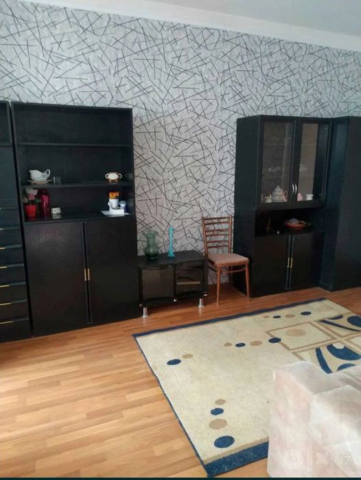 Квартира продаётся Чиланзар 8 квартал 3/4/4 ор. Малика гостиница