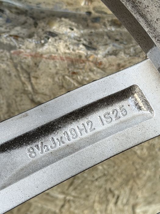 Jante / Roti - Bmw M - R19 - 245/45/R19 - Cauciucuri GoodYear -