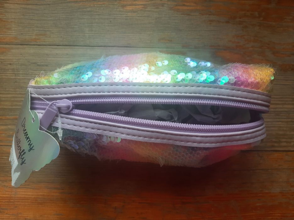 Косметичка/пенал из пайеток