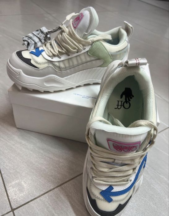 adidasi Off White Odsy 1000 full box