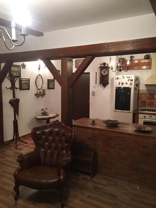 Apartament de închiriat