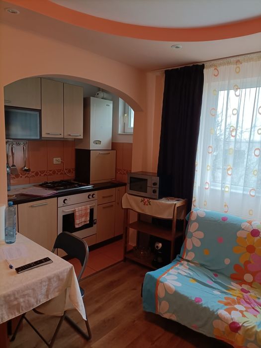 Vând apartament 2 camere