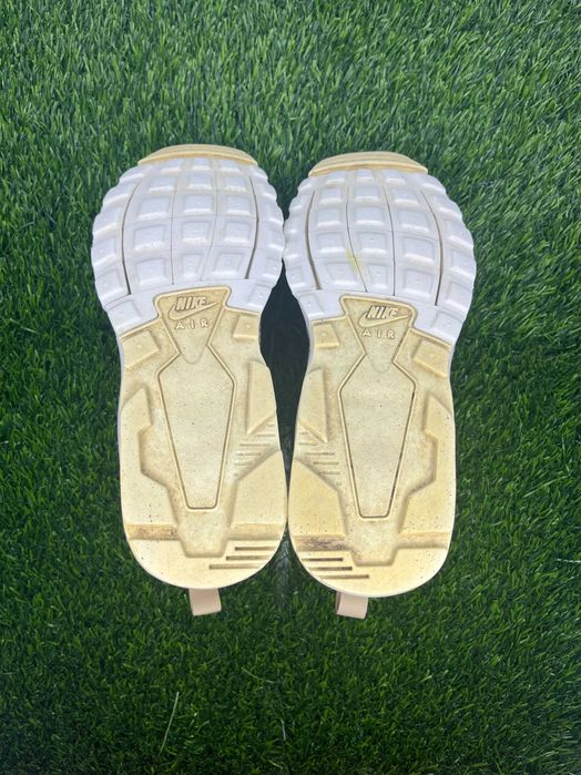 Nike Air Max Motion 'Mushroom' Дамски Маратонки