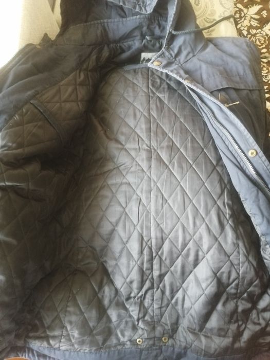 Продам парку мужскую