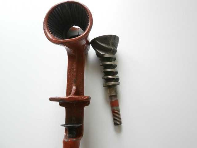 Метална мелачка за кафе