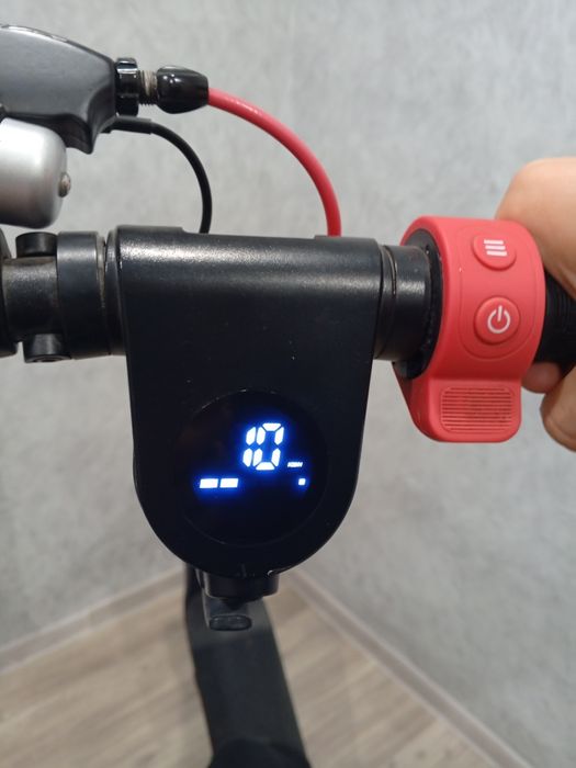 Продается электро самокат (описание)