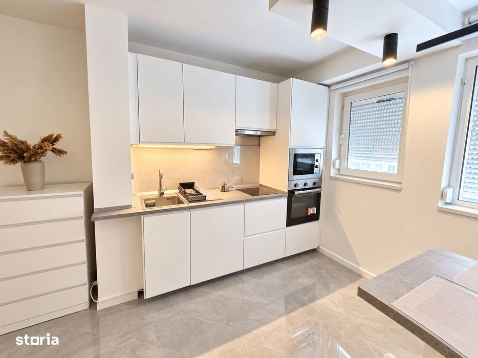 Prima inchiriere-Garsoniera renovata -Metrou Titan 5 min -Parcul IOR