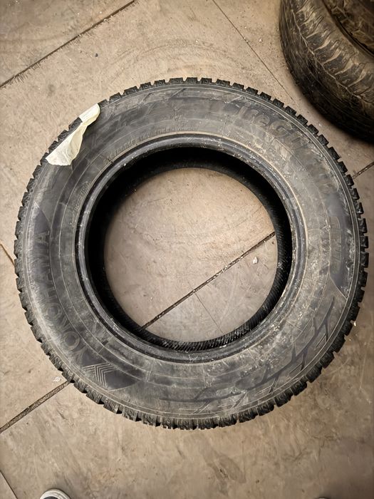 Шины шипованные Yokohama iceguard stud