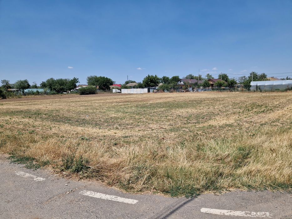 Teren intravilan Draghiceni