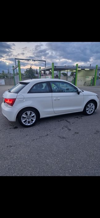 AUDI A1 2011 — imagine 2