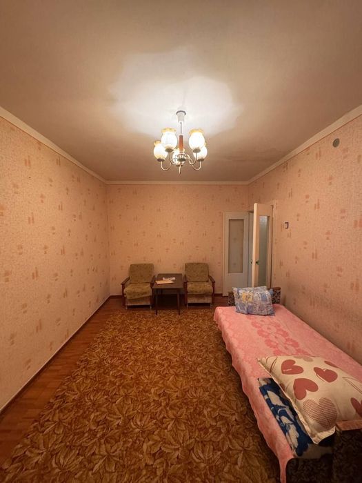 3 ком. квартира, 3/4/4. Спутник 7 (Сергели). Дом кирпичный.