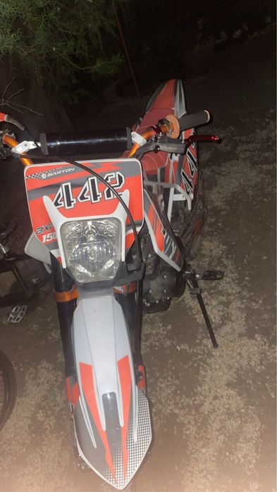 Vand sau schimb Barton BFX150 cross