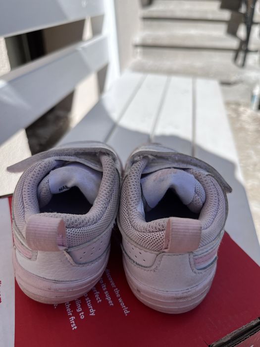 Детски обувки/ маратонки nike , номер 21, за краче до 11см