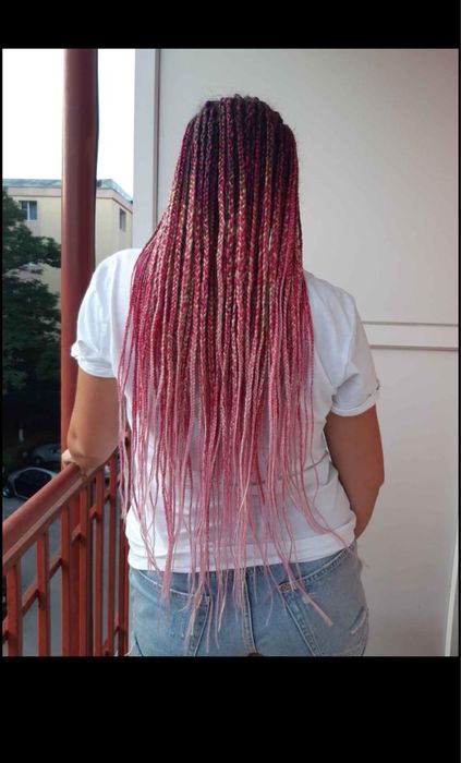 Codițe împletite/afro