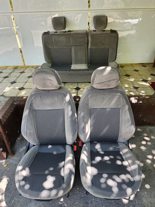 Сиденя от Lasetti Cobalt Комплект